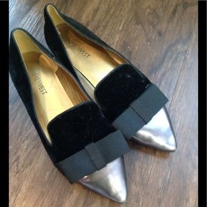 Black Tuxedo Flats